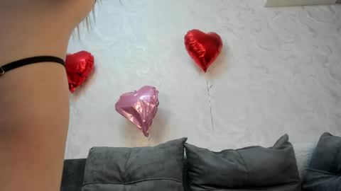 Yuki online show from 02-23-25, 08:17