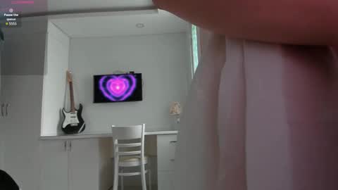 Yuki online show from 09-19-25, 12:34