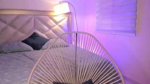 yuki_mitsuri online show from 10-22-25, 02:50