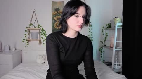 Ellie online show from 03-05-26, 08:32