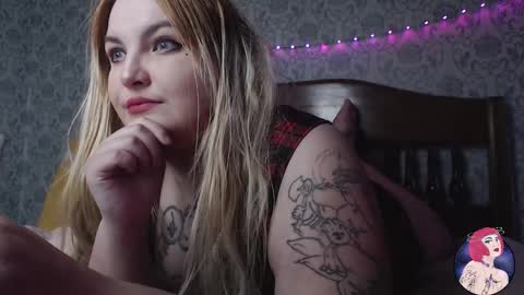 Annie online show from 01-12-26, 12:32