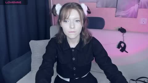 YukiShine online show from 05-11-26, 02:45