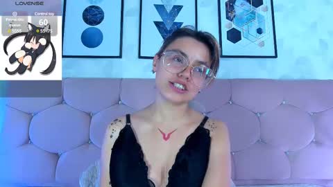 Yukki Kuran online show from 02-26-25, 09:42