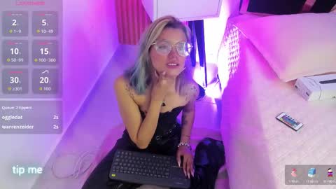 Yukki Kuran online show from 09-11-25, 03:06