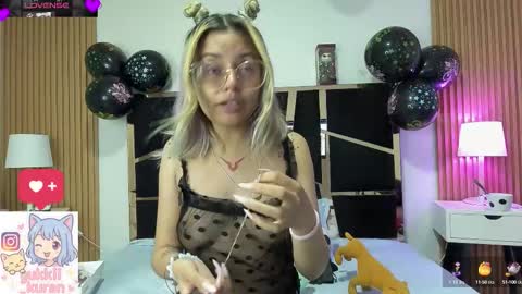 Yukki Kuran online show from 10-10-25, 04:11