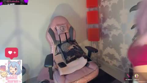 Yukki Kuran online show from 10-16-25, 05:08