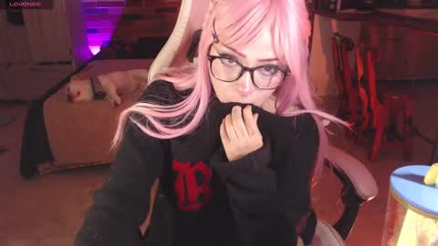 YUKO online show from 01-08-25, 06:20