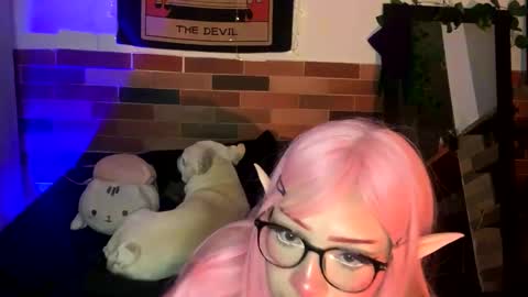 YUKO online show from 01-31-25, 02:37