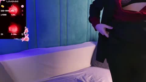 Snapshot of yukodiva chatting on 10-14-25, 08:20 Yuko online show from 10-14-25, 08:20