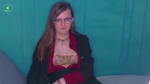 Snapshot of yukodiva chatting on 10-30-25, 03:41 Yuko online show from 10-30-25, 03:41