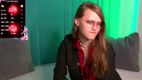 Snapshot of yukodiva chatting on 11-14-25, 08:18 Yuko online show from 11-14-25, 08:18