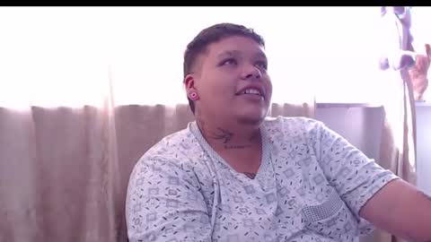 yul and val couple online show from 12-14-25, 08:24