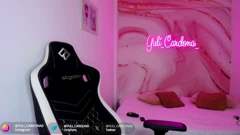 Yuliet online show from 12-14-24, 03:25