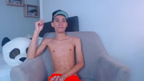 Snapshot of yulian_vasquez chatting on 02-23-25, 12:16 yulian_vasquez online show from 02-23-25, 12:16