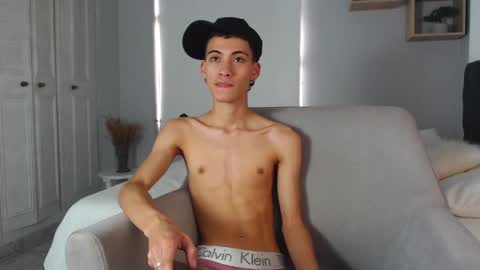 Snapshot of yulian_vasquez chatting on 03-08-25, 06:16 yulian_vasquez online show from 03-08-25, 06:16