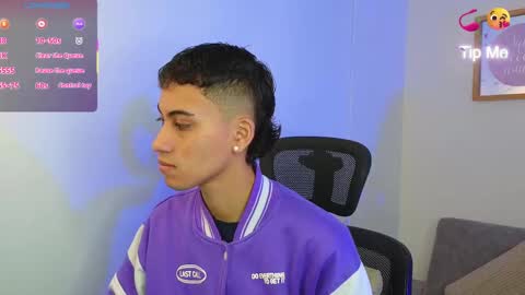 Snapshot of yulian_vasquez chatting on 09-30-25, 12:10 yulian_vasquez online show from 09-30-25, 12:10