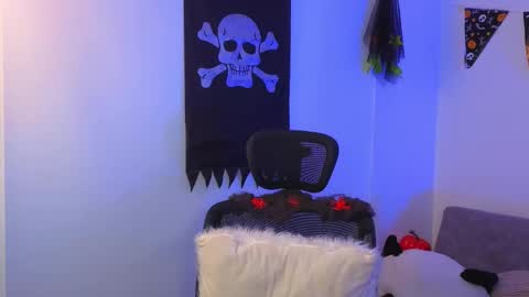 Snapshot of yulian_vasquez chatting on 10-13-25, 12:27 yulian_vasquez online show from 10-13-25, 12:27