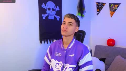 Snapshot of yulian_vasquez chatting on 10-16-25, 12:28 yulian_vasquez online show from 10-16-25, 12:28