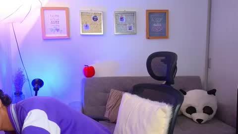 Snapshot of yulian_vasquez chatting on 11-03-25, 12:39 yulian_vasquez online show from 11-03-25, 12:39