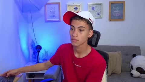 Snapshot of yulian_vasquez chatting on 11-20-25, 03:23 yulian_vasquez online show from 11-20-25, 03:23