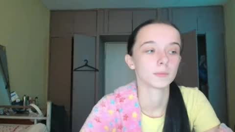 Yuliia online show from 09-30-25, 11:04