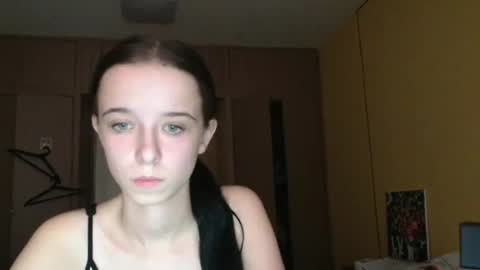 Yuliia online show from 10-08-25, 06:00