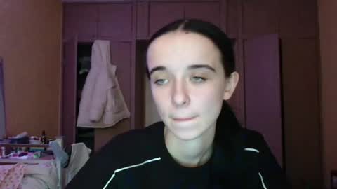 Yuliia online show from 11-15-25, 12:34