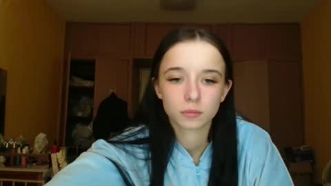 Yuliia online show from 04-28-26, 12:32