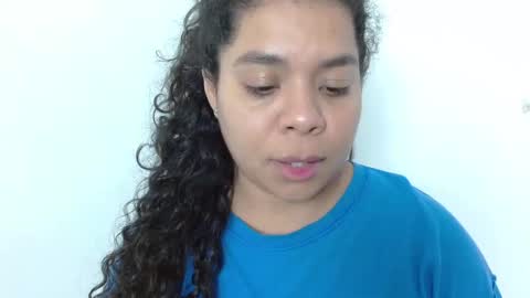 Snapshot of yulissa18 chatting on 03-09-25, 03:32 Yuli and SaraIndependent model online show from 03-09-25, 03:32