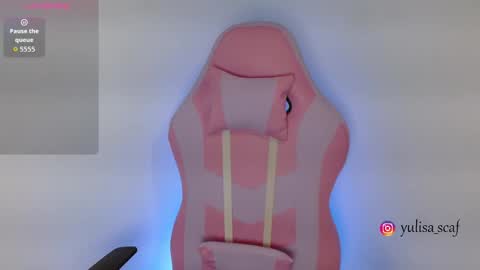 Snapshot of yulissa18 chatting on 03-05-26, 04:08 Yuli and SaraIndependent model online show from 03-05-26, 04:08