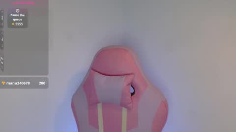 Snapshot of yulissa18 chatting on 03-12-26, 04:18 Yuli and SaraIndependent model online show from 03-12-26, 04:18