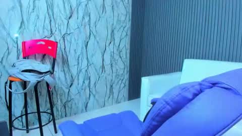 Snowflake online show from 03-23-26, 02:48