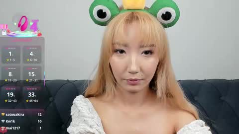 Snapshot of yume_ko chatting on 09-15-25, 08:31 yume_ko online show from 09-15-25, 08:31