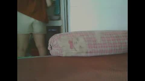 yumi123_ online show from 10-16-25, 12:44