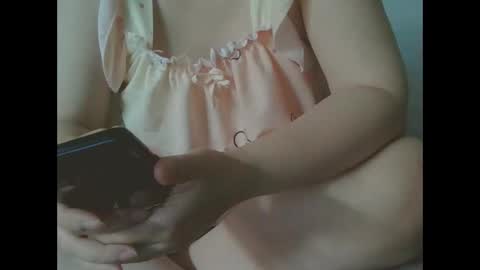 Snapshot of yumi123_ chatting on 12-16-25, 12:15 yumi123_ online show from 12-16-25, 12:15