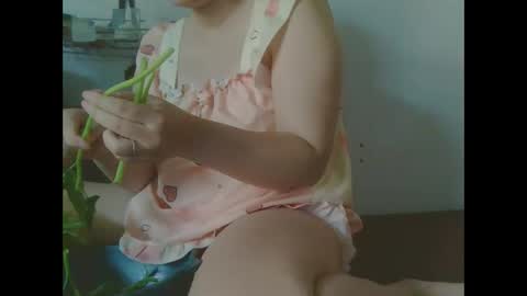 yumi123_ online show from 12-19-25, 01:56