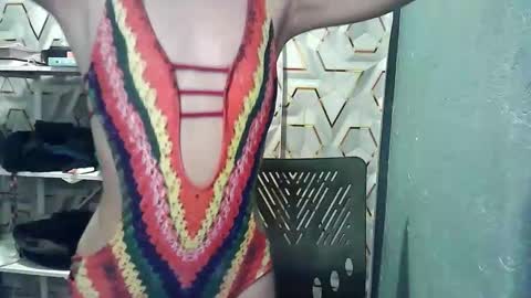 yumi_18 online show from 12-03-25, 10:02