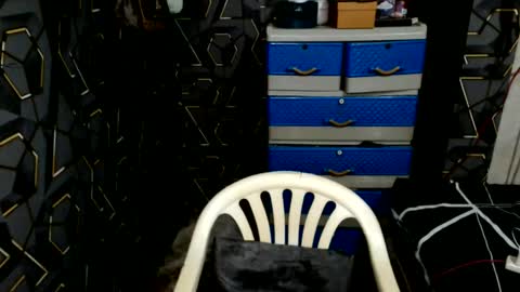 yumi online show from 03-12-26, 06:14