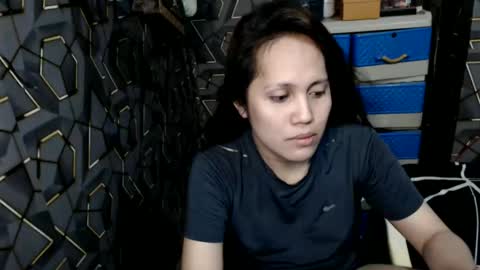 Snapshot of yumi_white chatting on 03-19-26, 11:36 yumi online show from 03-19-26, 11:36