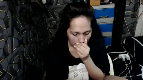 Snapshot of yumi_white chatting on 03-29-26, 11:05 yumi online show from 03-29-26, 11:05