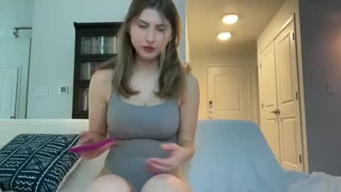 Snapshot of yumiandwolf chatting on 03-06-25, 04:17 yumiandwolf online show from 03-06-25, 04:17