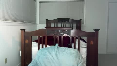 Snapshot of yumiandwolf chatting on 12-03-25, 03:14 yumiandwolf online show from 12-03-25, 03:14