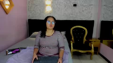 YumiViolet online show from 02-07-26, 07:50