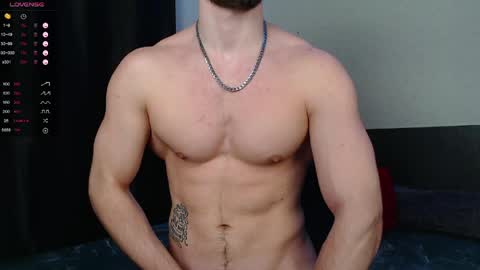 Snapshot of yummmy_dick_ chatting on 04-18-26, 09:02 STUD online show from 04-18-26, 09:02