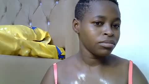 yummy_boobs01 online show from 04-20-26, 07:33