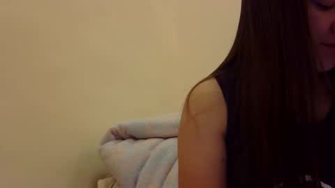 yummyclaya online show from 12-04-25, 02:26