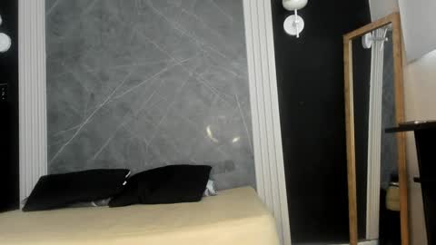 Yummyduo online show from 12-29-24, 12:01