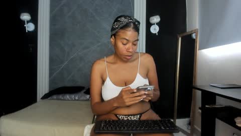 Yummyduo online show from 01-19-25, 02:59