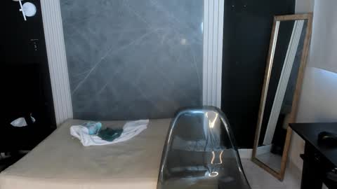 Yummyduo online show from 02-18-25, 12:17