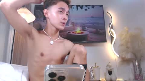 Justine online show from 01-12-25, 06:49